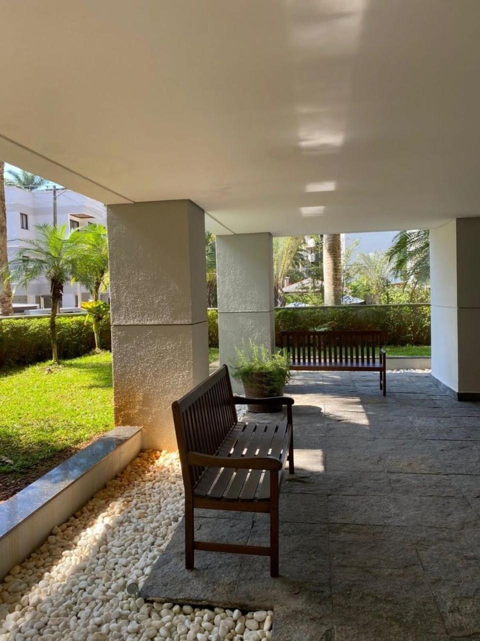 Aconchegante E Moderno Apartamento Pertissimo Da Praia Ubatuba Buitenkant foto
